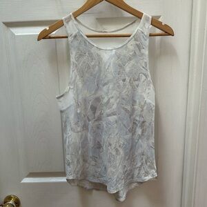 Lululemon 6 Sculpt Tank ll Top White cream tan Mesh Back